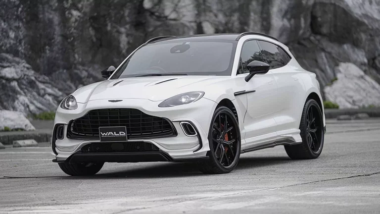 El Aston Martin DBX gana puntos gracias a Wald International