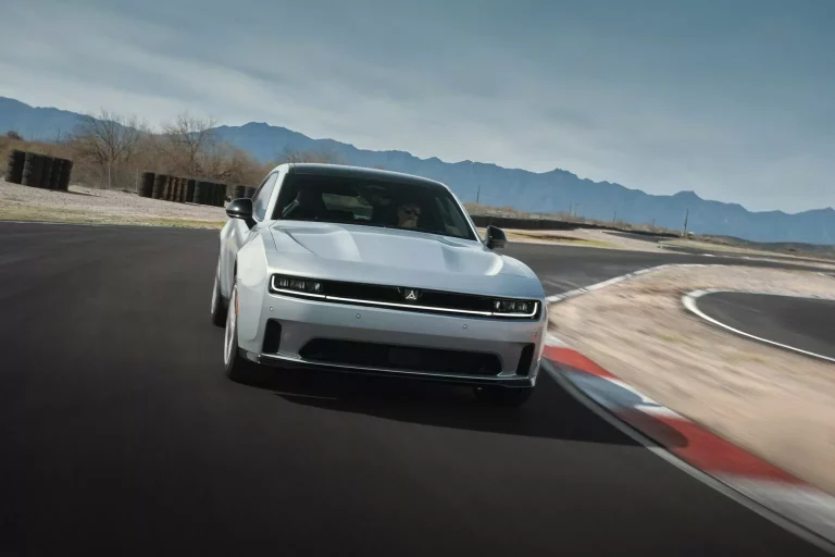 Dodge Charger Daytona: Ya puedes reservar el tuyo… con un detalle