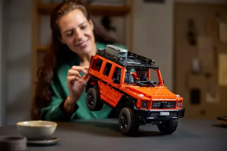 El Mercedes Clase G cumple 45 años y LEGO lo celebra con este que entra dentro de tu presupuesto