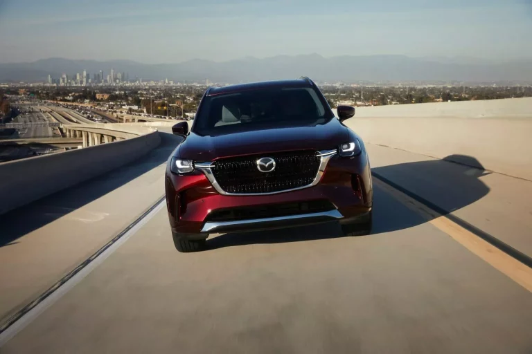 Mazda CX-90: 5,10 metros de SUV con 284 CV a precio de CX-5 de acceso