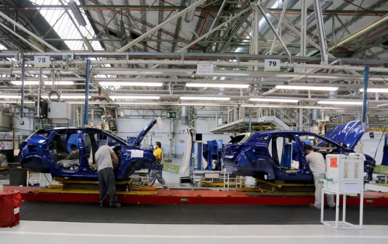 El sector del automóvil sigue perdiendo empleos