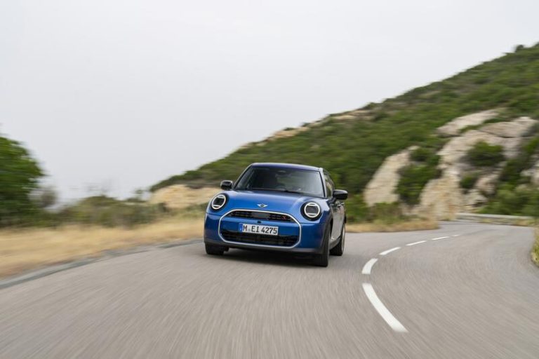 Vredestein: Los ‘zapatos’ elegidos para el nuevo MINI Cooper