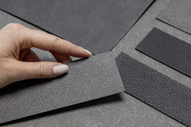 Volkswagen y Revoltech unen sus fuerzas para usar cáñamo al fabricar coches