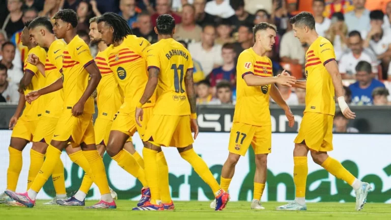 Los tres jugadores del Barcelona que tienen prohibido conducir
