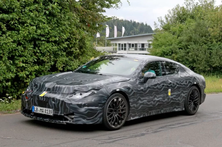 Continúa el desarrollo del Mercedes-AMG GT 4 puertas eléctrico, el rival del Porsche Taycan