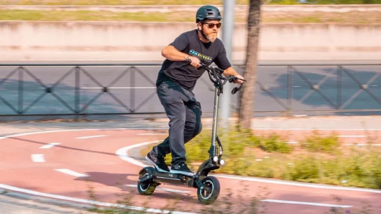 Los 5 mejores patinetes eléctricos para ir a la moda desde 279 euros