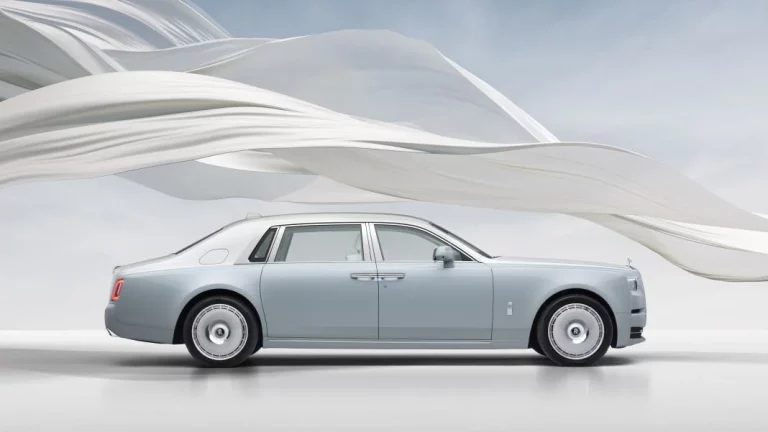 Rolls-Royce Phantom Scintilla: Una oda al Espíritu del Éxtasis