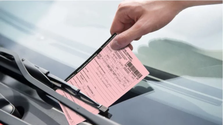 El accesorio que tienen muchos coches y podrían significar una multa de 400 euros