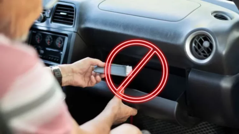 Tu coche tiene un lugar especial para tu cartera y probablemente no conozcas su ubicación
