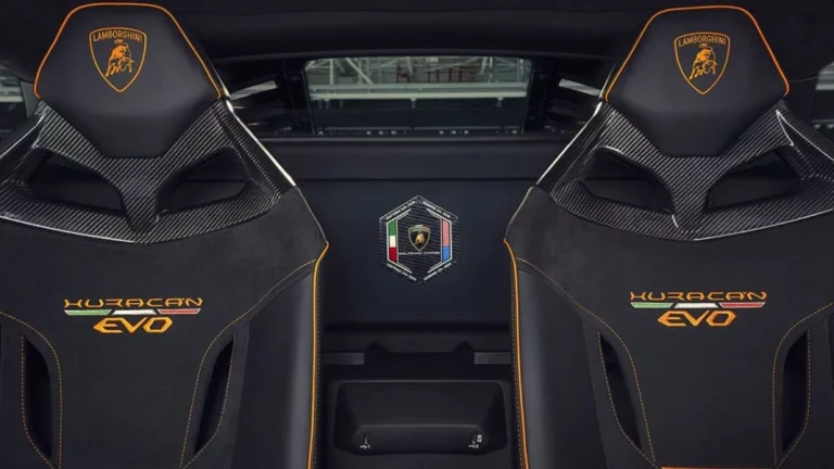 El detalle más inútil que esconde un Lamborghini Huracán te lo desvela este instagramer