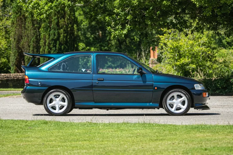 Este Ford Escort RS Cosworth es único y se encuentra a la venta