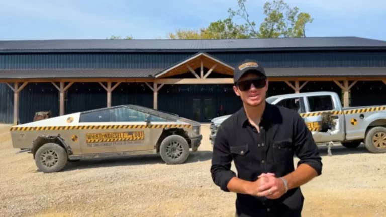 Así soporta los malos tratos de WhistlinDiesel el chasis de un Ford F-150. Que aprenda el Cybertruck