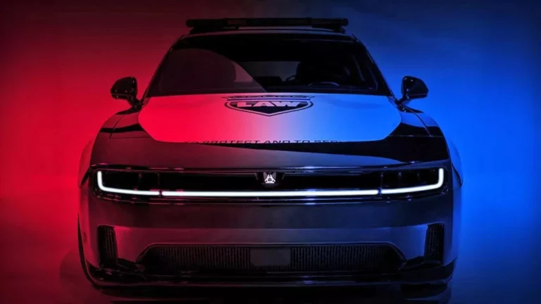 El ‘muscle car’ que utilizará la policía en Estados Unidos no es lo que estabas esperando