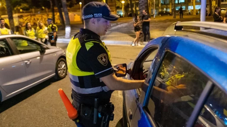 “¿Sabe por qué le he parado?”: La mejor respuesta que puedes dar según un abogado