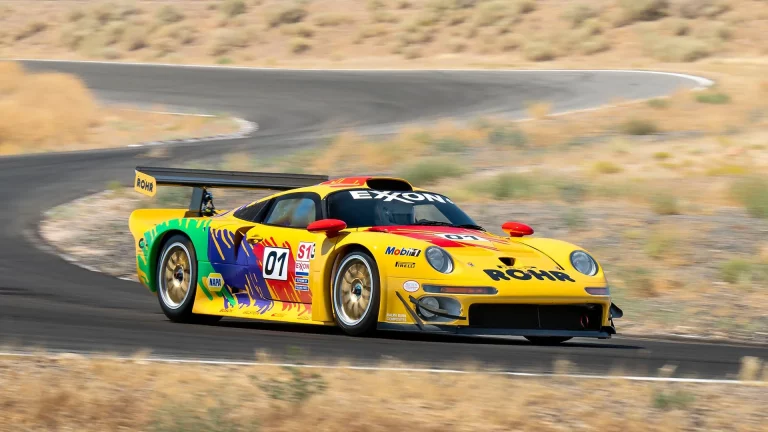 Este Porsche 911 GT1 Rennversion puede rondar los 10 millones de euros