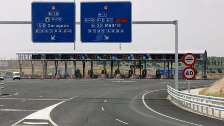 El ‘método francés’: El truco que funciona en España y con el que los peajes te van a salir gratis