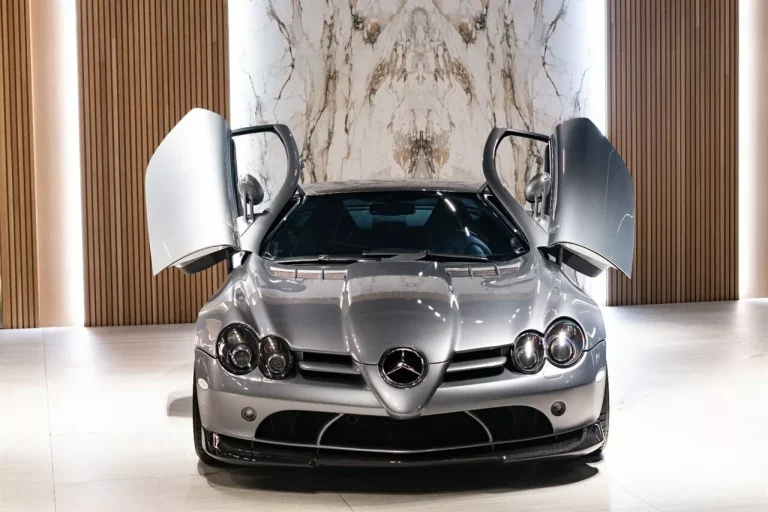Cómprate el Mercedes-Benz SLR McLaren 722 de Michael Jordan por lo que costaron los cordones de sus Nike
