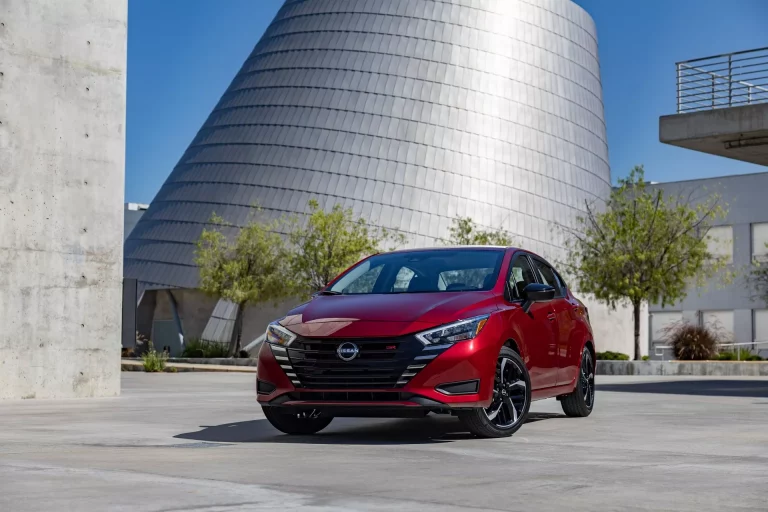 Nissan Versa: La berlina más barata en Estados Unidos