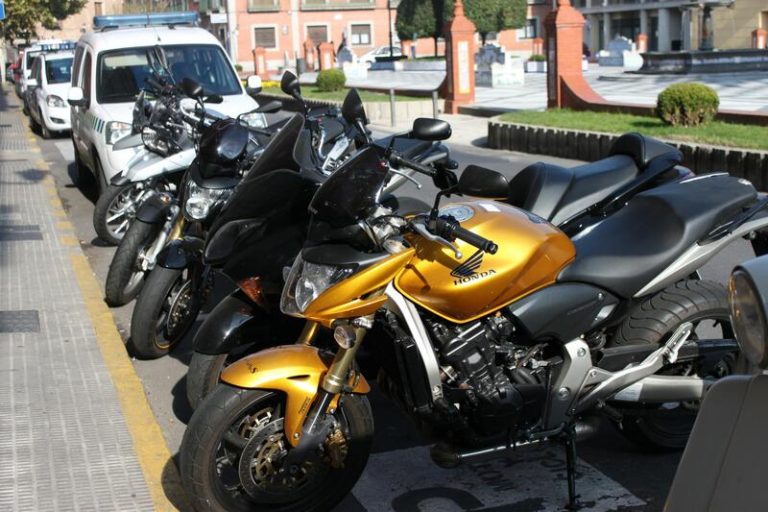 Motos y vehículos ligeros siguen creciendo en ventas durante agosto