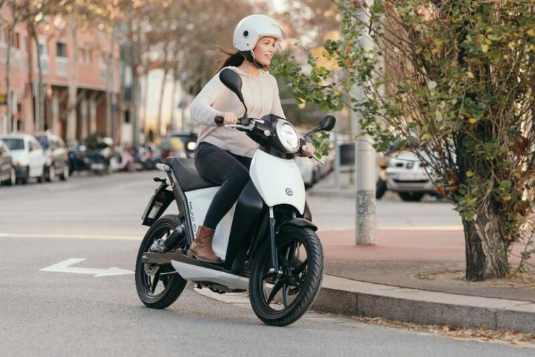 Las motocicletas eléctricas fueron a toda velocidad en agosto