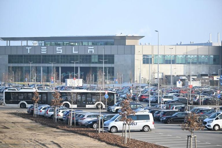 La gigafactoría de Tesla en Berlín está en el punto de mira de Elon Musk