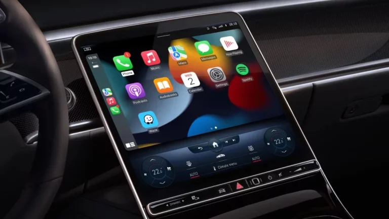 Llega iOS18: Y estas son las 5 funciones para Apple CarPlay que podrás estrenar en tu coche