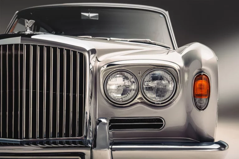 La increíble vuelta a casa del Bentley T-Series más antiguo del mundo