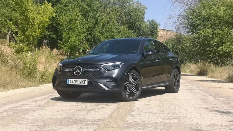 Probamos el Mercedes GLC 200 4Matic Coupé, el más asequible de la gama, pero ¿suficiente?