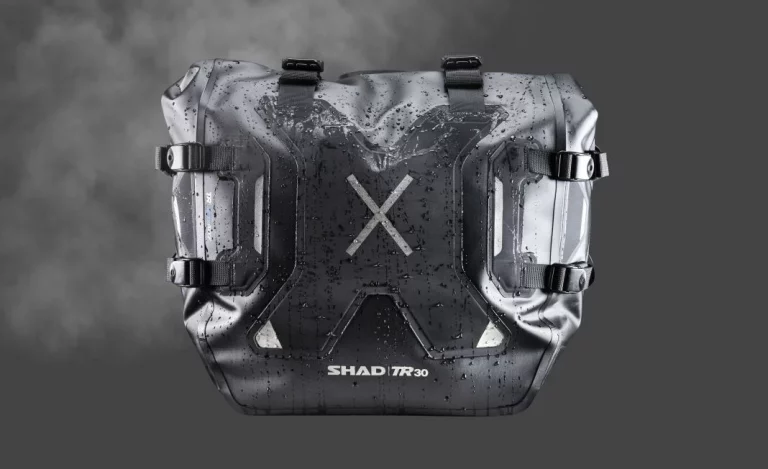 Shad presenta sus alforjas para moto Terra TR30
