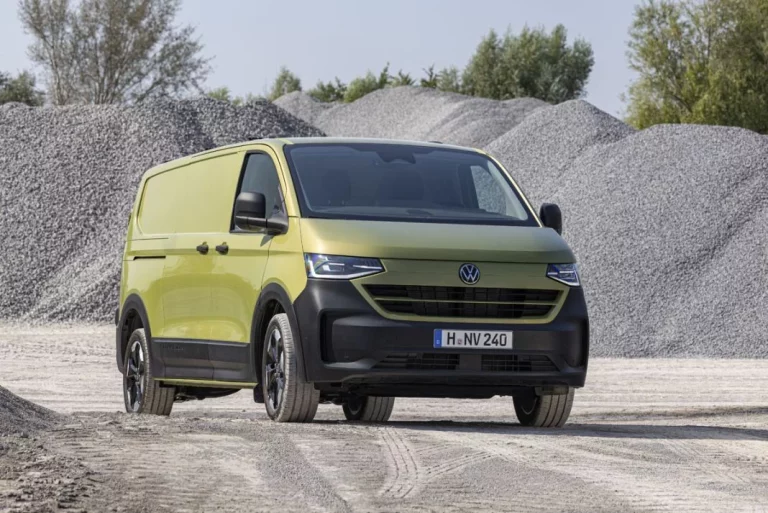 Volkswagen Transporter, llega la nueva era en los comerciales