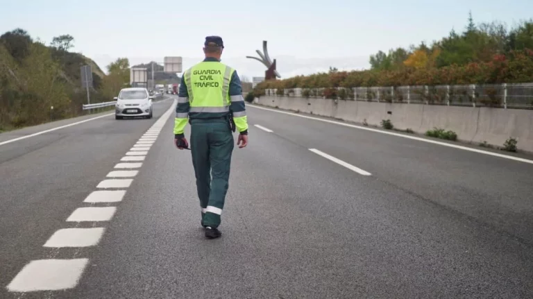 ¿Sabe usted por qué le paro? Si la Guardia Civil te pregunta esto, sólo hay una respuesta correcta