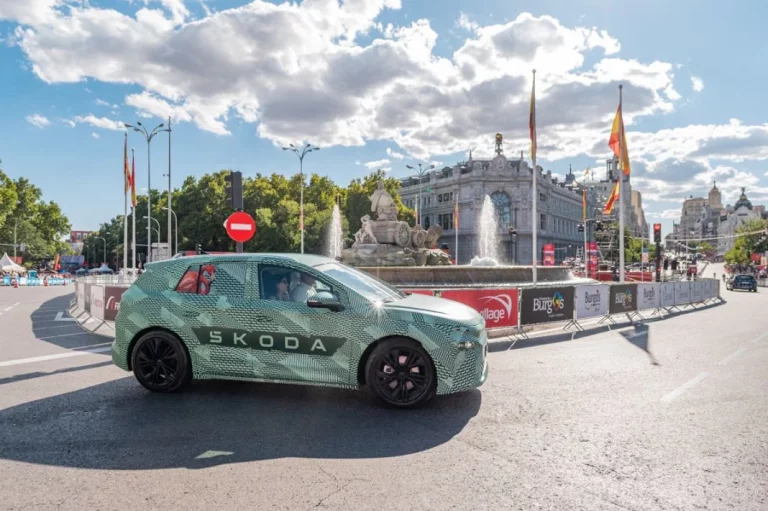 Así se ha paseado el nuevo Skoda Elroq por Madrid