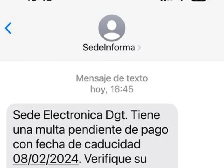 Suplantan a la DGT: La nueva estafa que deberías conocer y de la que te avisa la Policía