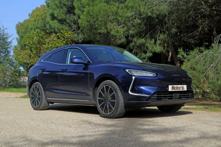Prueba del Seres 5 2WD: El ying y el yang del SUV eléctrico