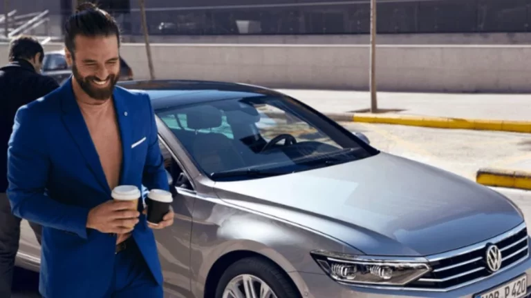 El trabajador de una ITV alucina con esta berlina que esconde medio Bugatti Chiron