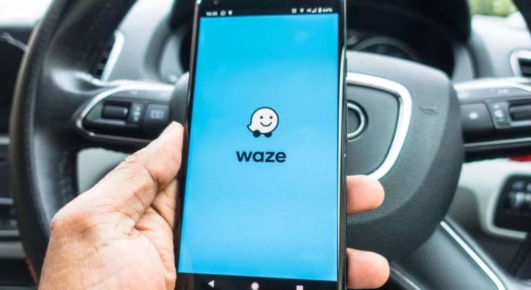 La estafa que utiliza Waze como ‘gancho’ y con la que te van a levantar 3.500 euros