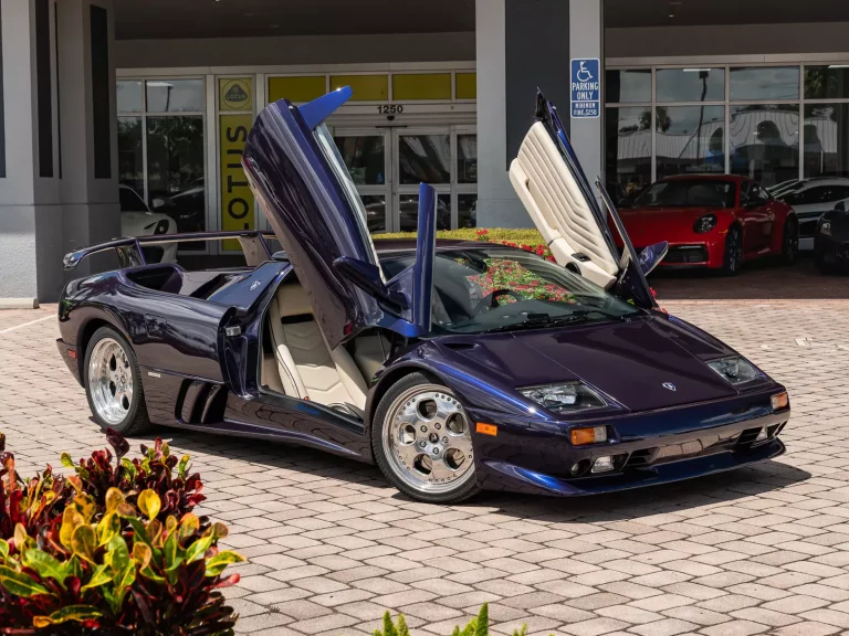 El ‘casi’ Lamborghini Diablo en el que John Cena invirtió 500.000 dólares se ha vendido por calderilla
