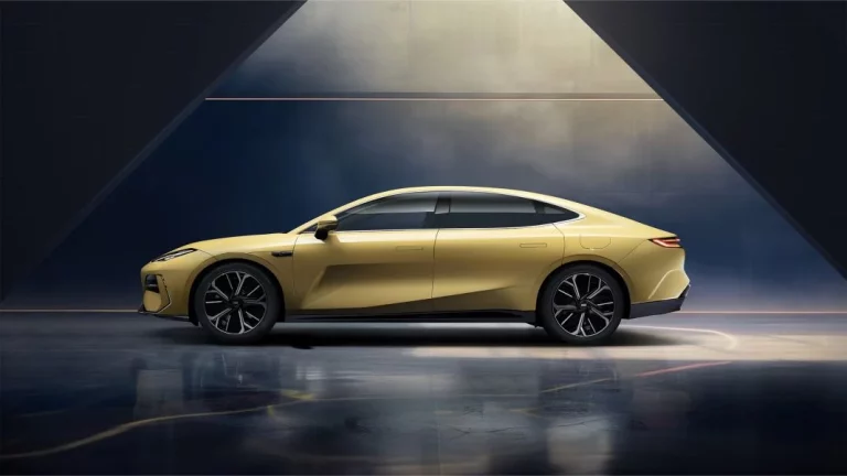 Geely Galaxy E8: Un Tesla Model S por solo 21.525 euros