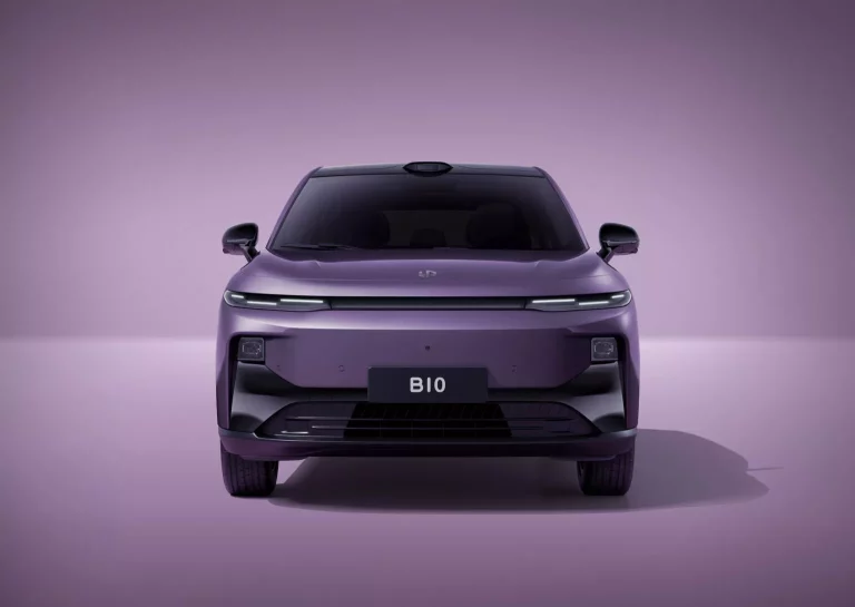 Leapmotor B10: El tercer modelo de la marca se ha visto en París