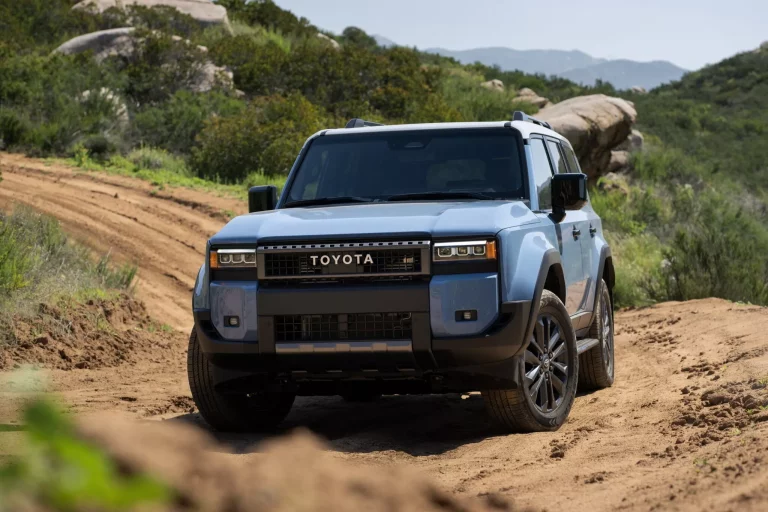El mítico Toyota Land Cruiser se pone a tono en EE.UU. para afrontar una nueva temporada