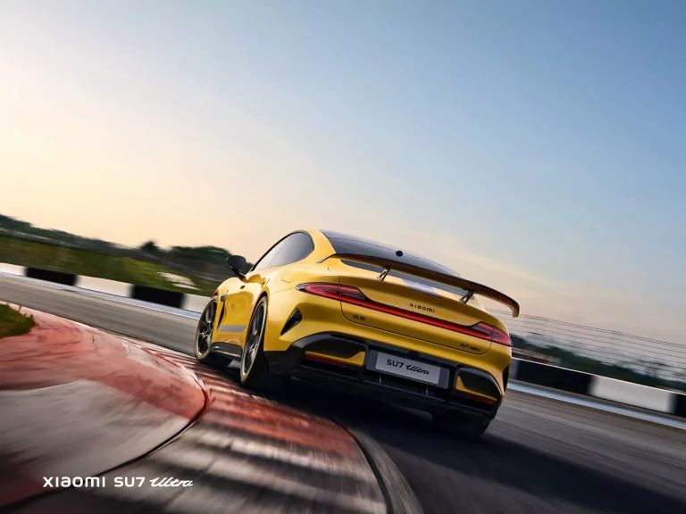 Xiaomi SU7 Ultra: Un salvaje que deja tocado a Porsche y Tesla con su tiempo en Nürburgring