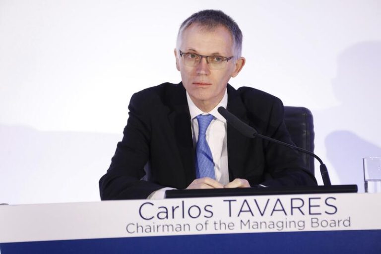 La competencia china podría cerrar fábricas de Stellantis: Lo dice Tavares