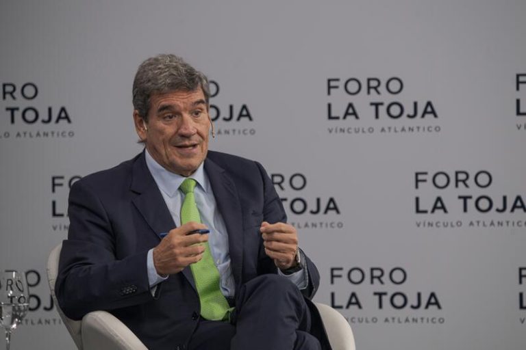 Hasta el Banco de España alerta sobre los aranceles al coche chino. Y no tiene buena pinta