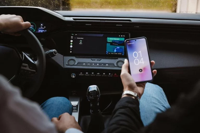 AAWireless TWO: El ‘gadget’ definitivo para tener Android Auto sin cables