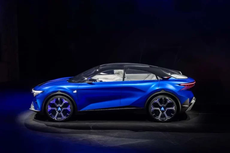 Primer contacto con el Alpine A390_β, un Alpine para disfrutar ya en familia