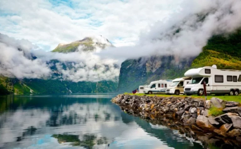 ‘Coolcation’: la moda para buscar destino entre los que viajan en caravana o camper