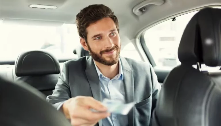 Cabify y BBVA Spark acuerdan agilizar la contabilidad y liquidaciones de los viajes en efectivo que recaudan los conductores de sus servicios VTC