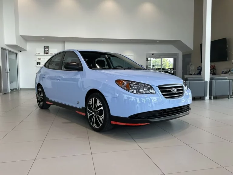 La increíble transformación del Hyundai Elantra que ha recorrido más de un millón de kilómetros
