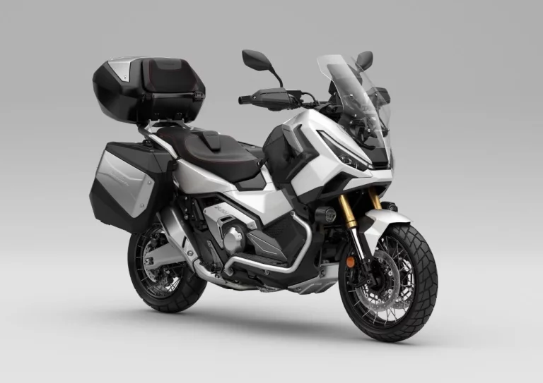 Honda X-ADV 2025: La moto más versátil, ahora más atractiva y sostenible