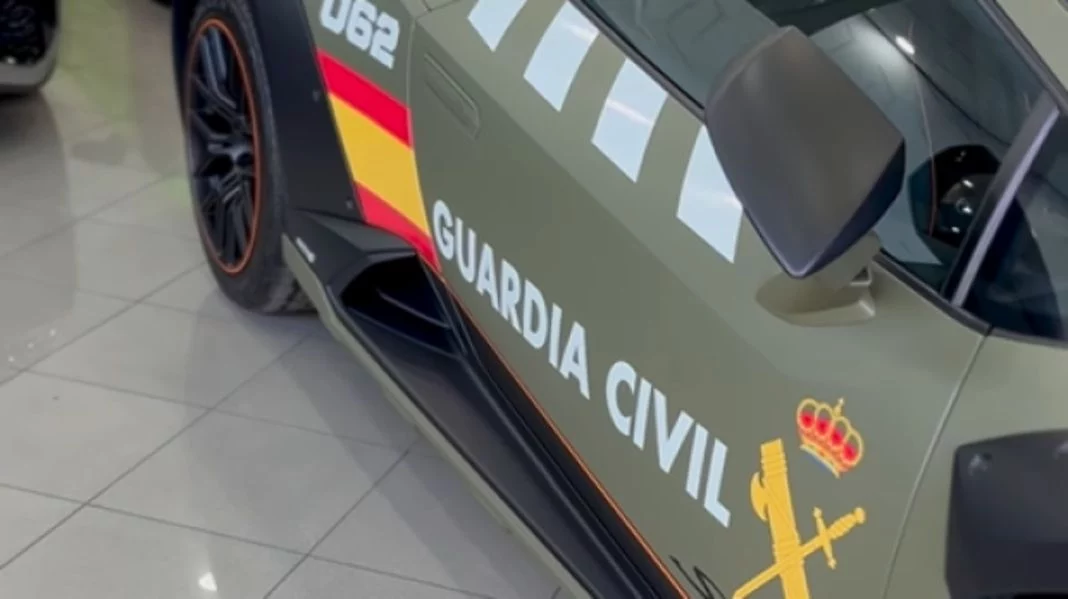 Un Lamborghini Huracán Sterrato para la Guardia Civil de Tráfico